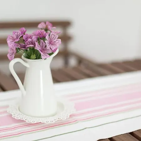 Beleza Da Graca - Traditional 1 Bedroom Apt In Historical Neighborhood Lisboa